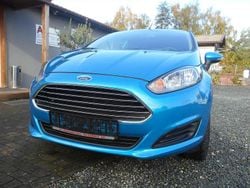 Blau Gebraucht 2013 Ford Fiesta Champions Edition Kleinwagen | 5.790 € (Fairer Preis)