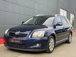 Blau Gebraucht 2007 Toyota Avensis Travel Kombi | 5.499 € (Teuer)