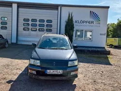 Schwarz Gebraucht 2000 Mitsubishi Space Wagon Motion Van / Kleinbus | 1.950 €