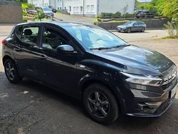 Grau Gebraucht 2023 Dacia Sandero Expression Kleinwagen | 17.500 € (Fairer Preis)