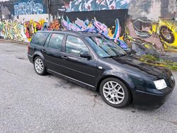Schwarz Gebraucht 2001 VW Bora Limousine | 2.999 € (Guter Preis)