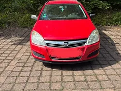 Rot Gebraucht 2009 Opel Astra Selection Kombi | 1.300 € (Guter Preis)
