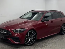 Rot Gebraucht 2023 Mercedes C300 AMG Kombi | 41.900 € (Fairer Preis)