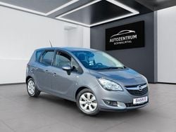 Grau Gebraucht 2016 Opel Meriva Edition Van / Kleinbus | 6.890 € (Fairer Preis)