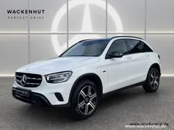 Weiss Gebraucht 2020 Mercedes GLC300e Night SUV | 36.470 € (Fairer Preis)