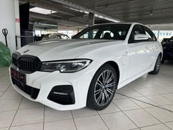 Weiß Gebraucht 2020 BMW 330e M Sport Limousine | 29.990 € (Fairer Preis)