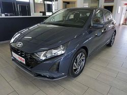 Grau Gebraucht 2024 Hyundai i20 Trend Limousine | 22.668 €