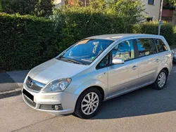 Silber Gebraucht 2006 Opel Zafira Edition Van / Kleinbus | 2.500 € (Fairer Preis)
