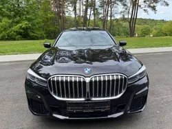 Schwarz Gebraucht 2017 BMW 740L Sport Line Limousine | 26.999 € (Superpreis)