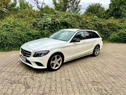 Weiß Gebraucht 2018 Mercedes C220 Kombi | 18.800 € (Fairer Preis)