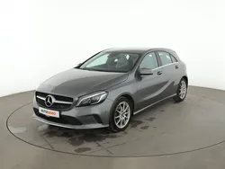 Grau Gebraucht 2017 Mercedes A200 Urban Limousine | 15.690 € (Fairer Preis)