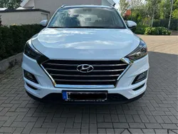 Weiß Gebraucht 2019 Hyundai Tucson Trend SUV | 16.500 € (Guter Preis)