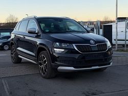 Schwarz Gebraucht 2020 Skoda Karoq Scout 4x4 SUV | 18.795 € (Fairer Preis)