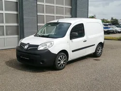 Weiß Gebraucht 2021 Renault Kangoo Rapid Extra Van / Kleinbus | 17.998 € (Teuer)