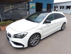 Weiß Gebraucht 2017 Mercedes CLA45 AMG Shooting Brake AMG Kombi | 33.459 € (Fairer Preis)