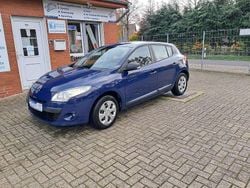 Blau Gebraucht 2011 Renault Mégane Authentique Limousine | 3.500 € (Guter Preis)