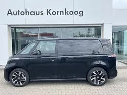 Deep black (metallic) Gebraucht 2024 VW ID. Buzz Van | 53.990 € (Etwas zu teuer)