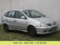 Silber Gebraucht 2004 Nissan Almera Tino Van / Kleinbus | 1.000 € (Superpreis)