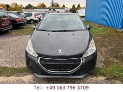 Gebraucht 2015 Peugeot 208 Active Kleinwagen | 2.499 € (Superpreis)