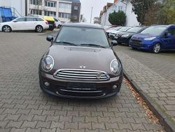 Hot chocolate metallic Gebraucht 2012 Mini Cooper D Clubman Kombi | 3.600 €