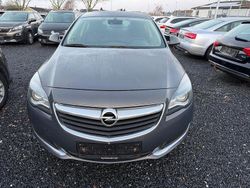 Grau Gebraucht 2016 Opel Insignia Edition Limousine | 5.900 € (Guter Preis)