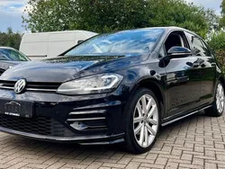 Schwarz Gebraucht 2019 VW Golf VII Highline Limousine | 13.990 € (Fairer Preis)
