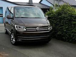 Braun Gebraucht 2018 VW Multivan Van | 35.990 € (Fairer Preis)