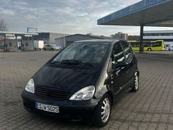 Schwarz Gebraucht 2001 Mercedes A140 Classic Van / Kleinbus | 2.400 € (Fairer Preis)
