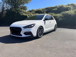 Weiß Gebraucht 2018 Hyundai i30 Limousine | 19.500 € (Fairer Preis)