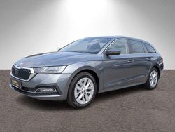 Graphitegrau metallic Gebraucht 2023 Skoda Octavia Style Kombi | 31.860 € (Fairer Preis)