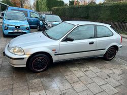 Silber Gebraucht 1998 Honda Civic Kleinwagen | 3.500 € (Etwas zu teuer)