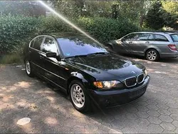 Schwarz Gebraucht 2001 BMW 320 Limousine | 1.850 € (Guter Preis)