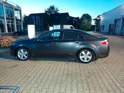 Grau Gebraucht 2009 Honda Accord Executive Limousine | 13.500 €