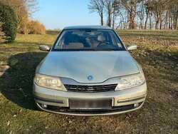 Gold Gebraucht 2003 Renault Laguna II Limousine | 1.000 €