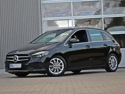 Schwarz Gebraucht 2019 Mercedes B220 Van / Kleinbus | 22.950 € (Superpreis)