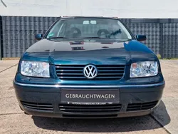 Grün Gebraucht 2002 VW Bora Limousine | 1.299 € (Guter Preis)