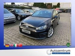 Schwarz (metallic) Gebraucht 2016 VW Golf VII Allstar Kombi | 10.490 € (Guter Preis)