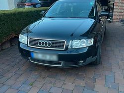 Schwarz Gebraucht 2001 Audi A4 Limousine | 1.200 € (Superpreis)