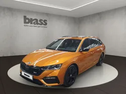 Phoenixorange premium metallic Gebraucht 2024 Skoda Octavia RS Kombi | 36.950 € (Guter Preis)