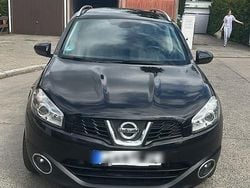 Schwarz Gebraucht 2010 Nissan Qashqai SUV | 7.500 € (Etwas zu teuer)