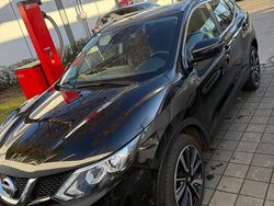 Schwarz Gebraucht 2016 Nissan Qashqai SUV | 10.500 € (Superpreis)