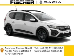 Weiß Neu 2025 Dacia Jogger Expression Limousine | 22.010 € (Fairer Preis)
