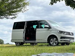 Weiß Gebraucht 2018 VW T6 Generation Six Van | 40.900 € (Guter Preis)