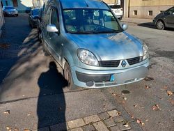 Silber Gebraucht 2005 Renault Kangoo Kombi | 2.600 €