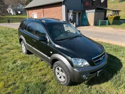 Schwarz Gebraucht 2006 Kia Sorento 4 SUV | 4.350 € (Etwas zu teuer)