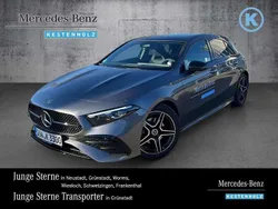 Grau Gebraucht 2025 Mercedes A200 AMG Limousine | 42.750 €