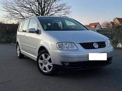 Silber Gebraucht 2006 VW Touran Van / Kleinbus | 6.190 €