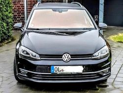 Schwarz Gebraucht 2018 VW Golf VII Kombi | 15.940 € (Fairer Preis)