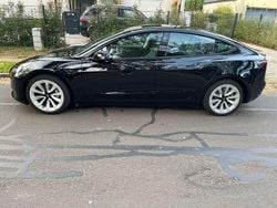 Schwarz Gebraucht 2022 Tesla Model 3 Standard Range Plus Limousine | 27.500 € (Guter Preis)