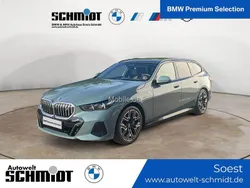 Grün Gebraucht 2024 BMW i5 M Sport Limousine | 62.190 € (Teuer)